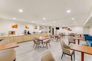 Posezení v ubytování Comfort Inn & Suites Weston - Wausau