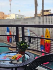 Ein Balkon oder eine Terrasse in der Unterkunft A-Te Chumphon Hotel - SHA Plus