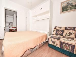 Posteľ alebo postele v izbe v ubytovaní Apartment Tino-2 by Interhome