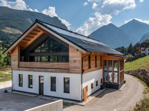 Nespecifikovaný výhled na hory nebo výhled na hory při pohledu z apartmánu
