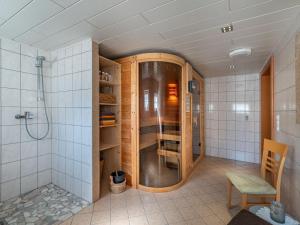 Koupelna v ubytování Apartment Karlspitz by Interhome