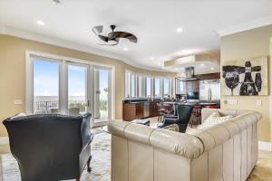 Istumisnurk majutusasutuses 29 Singleton Beach Place- Luxury Oceanfront, Pool, Pool Table, Free Activities Included