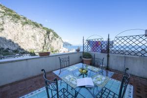 Imagen de la galería de blue terrace Amalfi, en Atrani