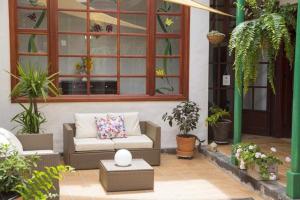 A seating area at Delmás Hotel Emblemático