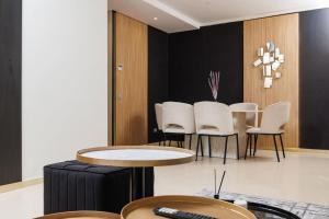 Imagen de la galería de Elegant 2BR in Hay Riad - New Furnishings & Design, en Beni Brour 21 fotos más