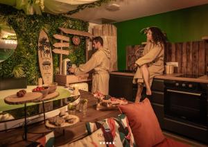 Oaspeți care stau la Loft "Havana Spa" Cuba Jacuzzi Sauna Bar à cocktails