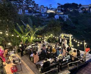 Restaurace v ubytování An Yên Villa Đà Lạt