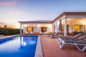Πισίνα στο ή κοντά στο Villa Ericeira by OCvillas