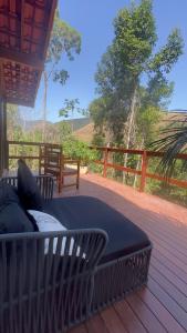 Uma varanda ou terraço em Cactus Chalés & Cabanas em lumiar
