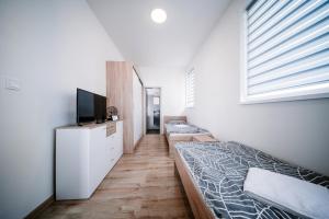 Φωτογραφία από το άλμπουμ του Air ROOMS σε Holiša