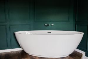 Фотография из галереи The Heathcock Boutique Hotel - Room 2 в Кардиффе