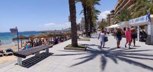 Apartamento Turquesa, 50m to Playa del Cura, Torrevieja vendégei