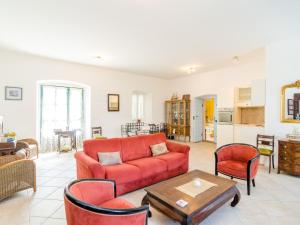 Fotografie z fotogalerie ubytování Stone House ''DiMaTo'' - Four Bedroom Holiday Home with Terrace v destinaci Gruda + 24 fotografií