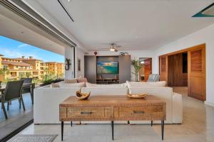 Posezení v ubytování New PH style 3BD on Medano Beach