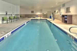 Bazén v ubytování SpringHill Suites Durango nebo v jeho okolí