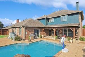 Hồ bơi trong/gần Vista Valley Vacay 5-BD w Pool & Cinema