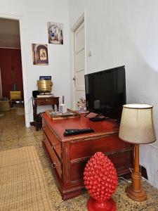 TV a/nebo společenská místnost v ubytování deux Studio avec patio a Sidi Bousaid