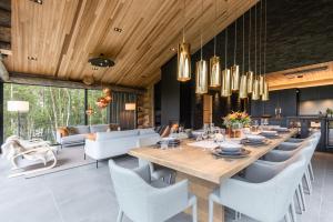 Khu vực ghế ngồi tại Villa V