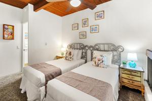 Ein Bett oder Betten in einem Zimmer der Unterkunft Maui Vista 3403