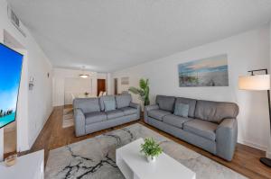 Istumisnurk majutusasutuses Oceanfront Luxury Condo with Stunning Views and Resort Amenities