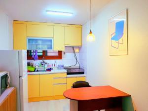 Kuchyň nebo kuchyňský kout v ubytování Riahouse KINTEX 1min 2room