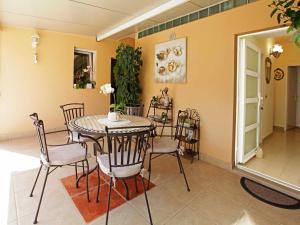Φωτογραφία από το άλμπουμ του Sunshine Apartment Doda - Three Bedroom Apartment with Balcony and Sea View σε Vela Luka