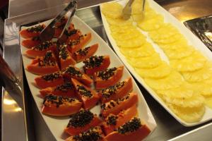 Comida no hotel ou em algum lugar perto
