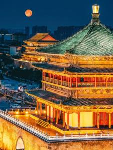 Fotografie z fotogalerie ubytování Honglu Garden Hotel Xi'aHonglu Garden Hotel Xi'an Bell and Drum Tower Huimin Street Store & 2 bottles of Budweiser beer for free v destinaci Si-an