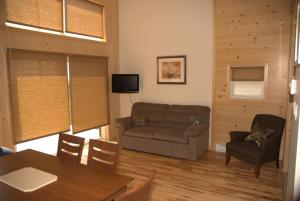 Gallery image of Les Chalets du Bioparc in Bonaventure