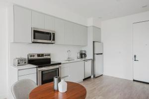 Billede fra billedgalleriet på Blueground Pasadena gym elev near bars LAX-1231 i Los Angeles