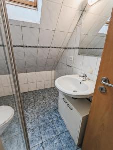 Koupelna v ubytování TOP Apartments Monteure in Meschede, Bestwig, Brilon