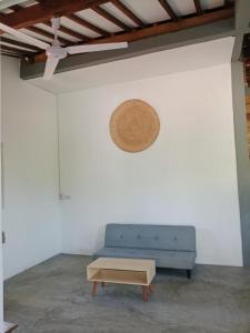 Anggie Homestay的休息区
