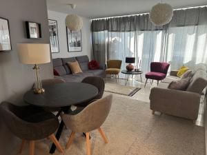 Posedenie v ubytovaní Apartament Warszawa Śródmieście