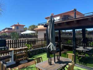 A balcony or terrace at Sun Villa & exclusive stars view