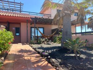 A garden outside Sun Villa & exclusive stars view