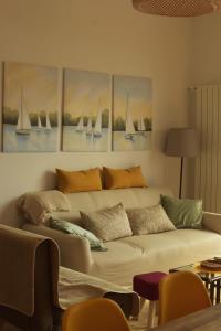 Gallery image of Ciceri Properties Dei Paritgiani in Verbania +17 photos