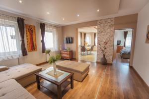 Posedenie v ubytovaní Németh Apartman Sárvár