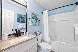 Gallery image of Nautical Way Condos Unit # 114 E partial gulf view near beach in Destin
