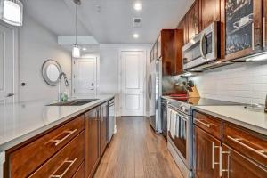 Køkken eller tekøkken på Global Luxury Suites Midtown Atlanta + 26 billeder