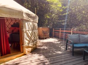 Fotografie z fotogalerie ubytování Aux Étangs de Jourgnac - Yourte v destinaci Jourgnac