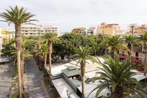 Nespecifikovaný výhled na destinaci Puerto de la Cruz nebo výhled na město při pohledu z apartmánu