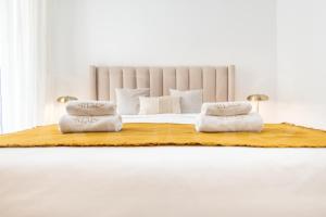 Letto o letti in una camera di Charming apartment with private patio by REMS