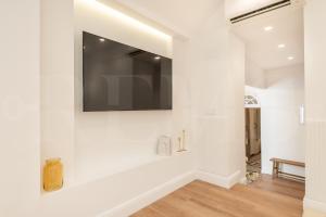 Bagno di Charming apartment with private patio by REMS