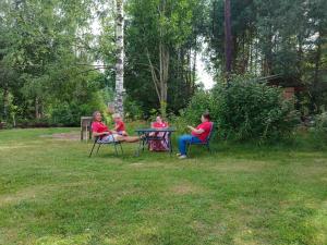 Zahrada ubytování Korjuse Moori metsaonn- forest hut
