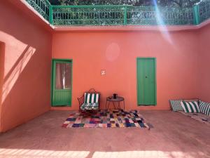 Ruang duduk di Atlas Mountains Retreat