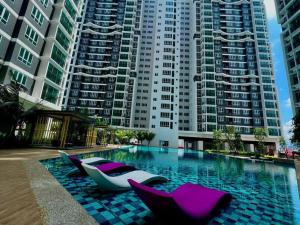 Bazén v ubytovaní Setapak KL Apt 3 Room 8 pax alebo v jeho blízkosti