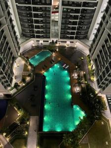 Bazén v ubytovaní Setapak KL Apt 3 Room 8 pax alebo v jeho blízkosti