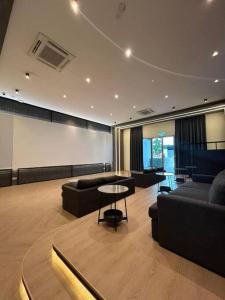 Posedenie v ubytovaní Setapak KL Apt 3 Room 8 pax