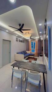 Posedenie v ubytovaní Setapak KL Apt 3 Room 8 pax