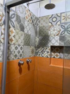Koupelna v ubytování Hostal San Fransiskuni